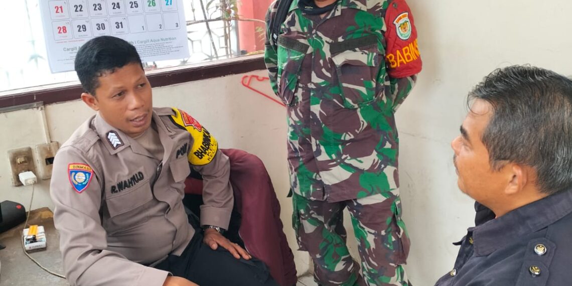 Sinirgitas TNI-POLRI Bhabinkamtibmas bersama  Babinsa Kelurahan Tipar melaksanakan Sambang Kepada Warga Binaan.