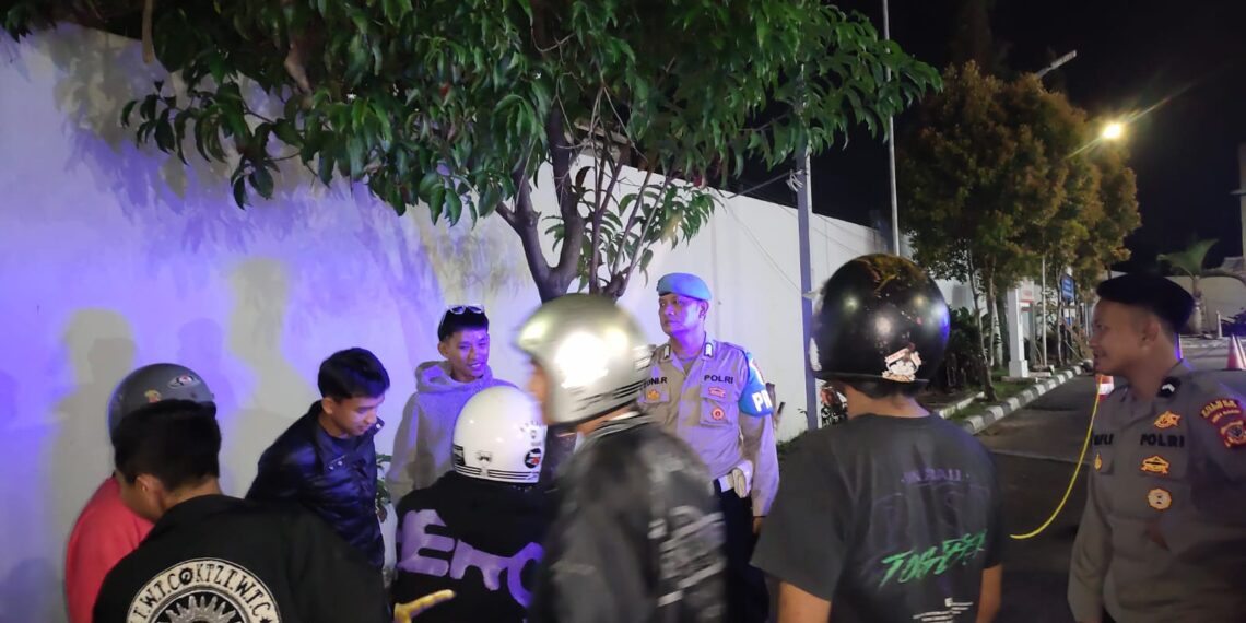 Antisipasi Terjadinya Gangguan Kamtibmas Polsek Citamiang Gelar Patroli KRYD.