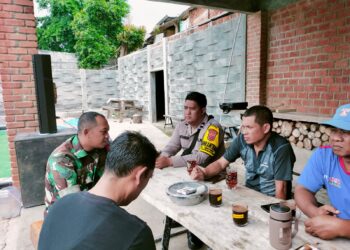 Sampaikan Imbauan Kamtibmas Anggota Bhabinkamtibmas Polsek Warudoyong