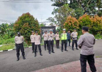 Gelar Apel Pagi Polsek Warudoyong Sebagai Bentuk Kedisiplinan.