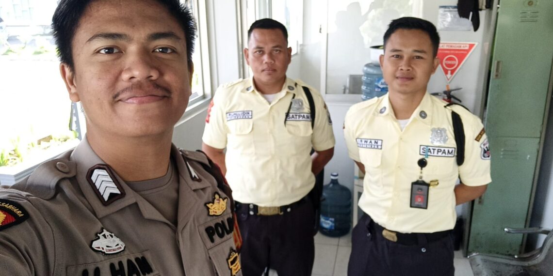 Antisipasi Segala Bentuk Kejahatan Unit Samapta Polsek Lembursitu Lakukan Patroli Dialogis