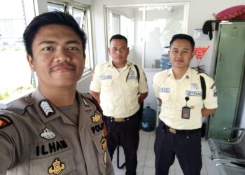 Antisipasi Segala Bentuk Kejahatan Unit Samapta Polsek Lembursitu Lakukan Patroli Dialogis