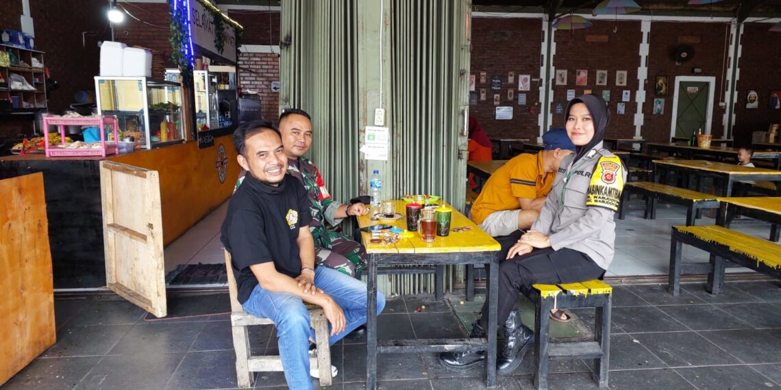 Wujud Nyata Kedekatan POLRI Dengan Warga, Bhabinkamtibmas Lakukan Sambang Kepada Warga Binaan