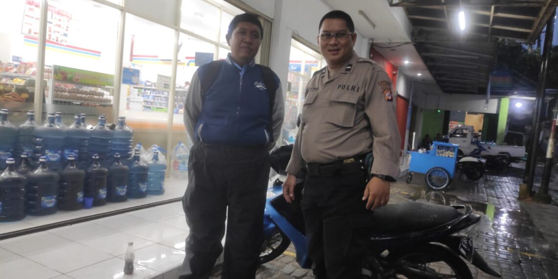 Antisipasi Terjadinya Curanmor Polsek Kebon Pedes Lakukan Patroli Malam Hari