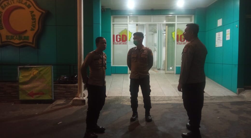Beri Pesan Kamtibmas Polsek Gunungpuyuh Lakukan Patroli Dialogis Dengan Petugas Security