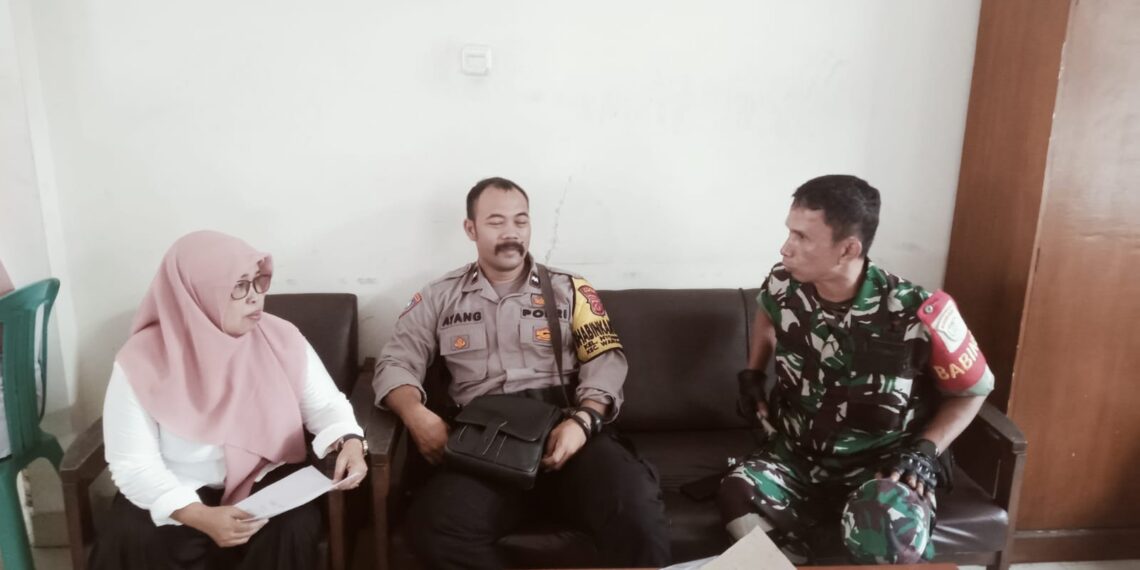 Sambang Ke Kantor Kelurahan Bhabinkamtibmas Polsek Warudoyong Bersama Babinsa