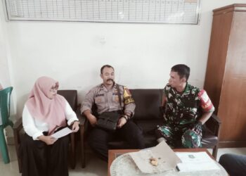 Sambang Ke Kantor Kelurahan Bhabinkamtibmas Polsek Warudoyong Bersama Babinsa