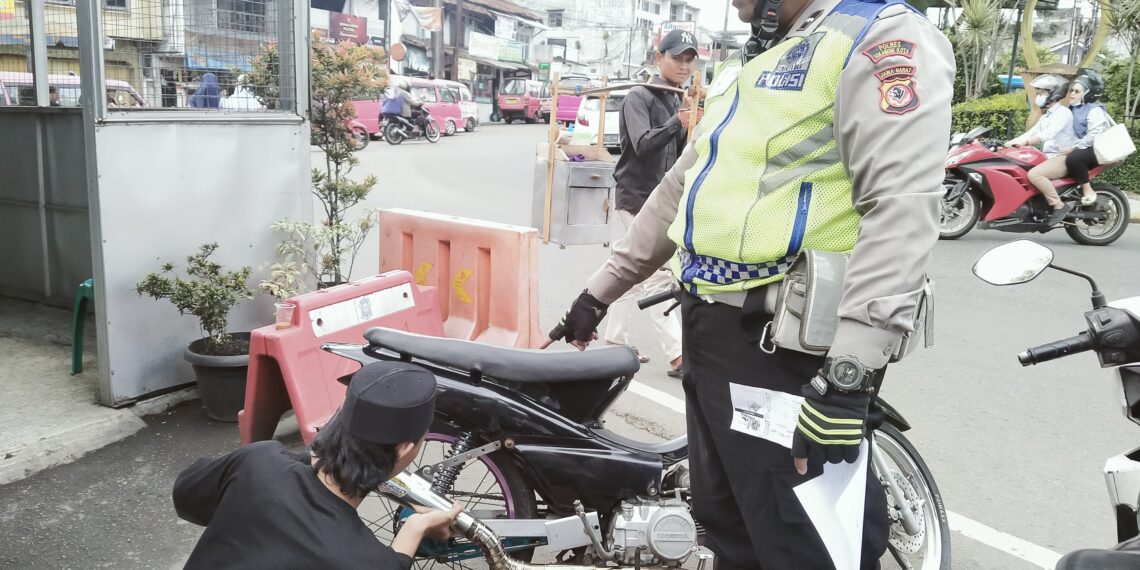 Polsek Sukaraja Polres Sukabumi Kota Ciptakan Situasi Keamanan dan Ketertiban Masyarakat yang Kondusif