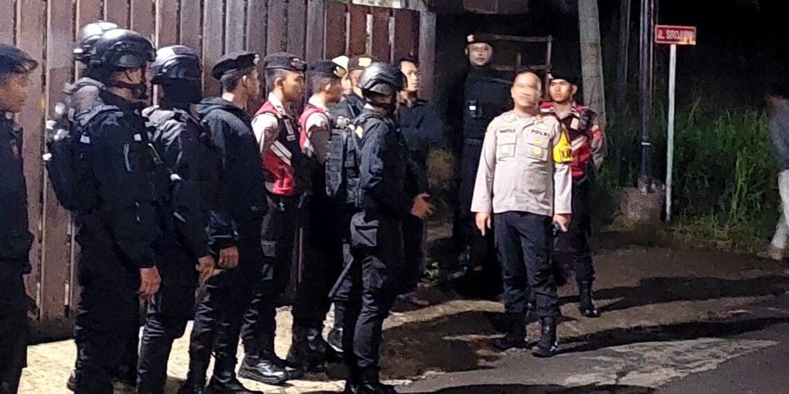 Antisipasi Kerawanan Malam Minggu, Polsek Cisaat Gelar Patroli KRYD