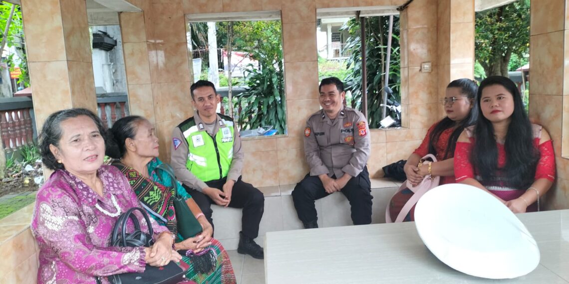 Pam Gereja, Sudah Menjadi Rutinitas Anggota Polsek Warudoyong