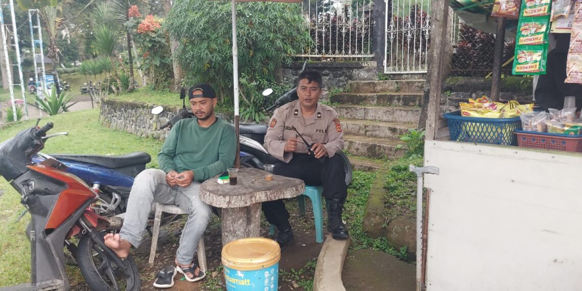 Personil Samapta Polsek Sukabumi Laksanakan Patroli Dialogis