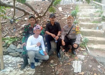 Datangi Warga Secara Langsung, Babinkamtibmas Berikan Himbauan Gukamtibmas