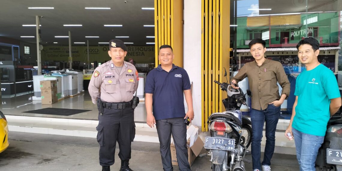 Jelang Pemilu,Unit Samapta Polsek Cisaat  Intensifkan Patroli Dialogis