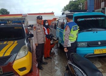 Polsek Sukalarang Giat Patroli Dialogis Antisipasi Gangguan Kamtibmas Di SPBU