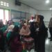 Bhabinkamtibmas laksanakan monitoring pembagian bansos beras