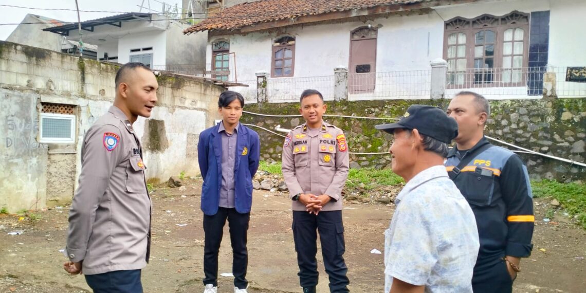 Kegiatan Sambang / Silaturahmi Kamtibmas Polsek Baros Polres Sukabumi Kota Sebagai Salah Satu Upaya Cooling System Jelang Pemilu Tahun 2024