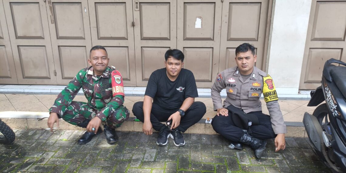 Dekati warga Babinkamtibmas bersinergi dengan Babinsa Sambangi Warga dan Berikan Imbauan Kamtibmas