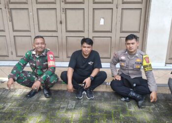 Dekati warga Babinkamtibmas bersinergi dengan Babinsa Sambangi Warga dan Berikan Imbauan Kamtibmas