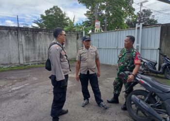 Perkuat Sinergitas TNI-Polri, Bhabinkamtibmas Bersama Babinsa Sambangi Warga Binaan