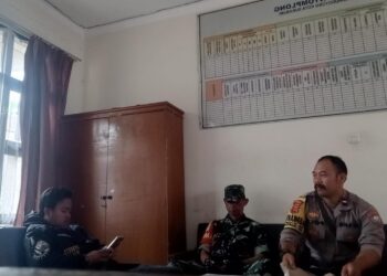 Datangi Warga Langsung, Babinkamtibmas Berikan Himbauan Gukamtibmas