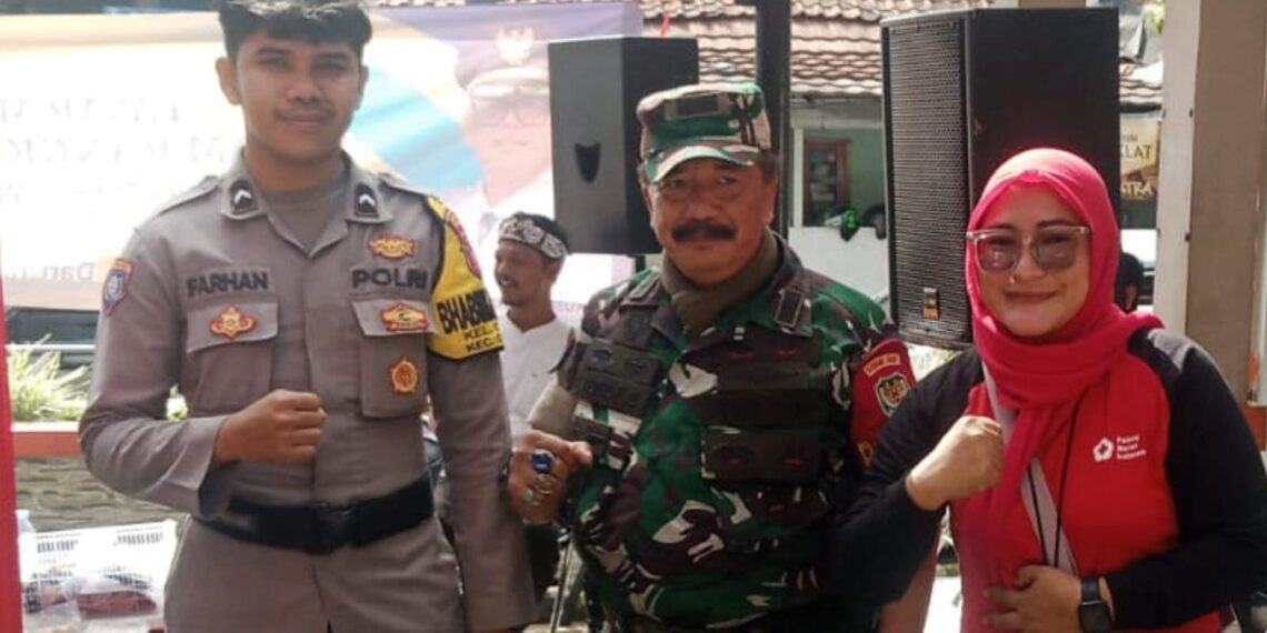 Sinergitas TNI-POLRI Bhabinkamtibmas Babinsa Kelurahan Citamiang melaksanakan Sambang Warga Binaan