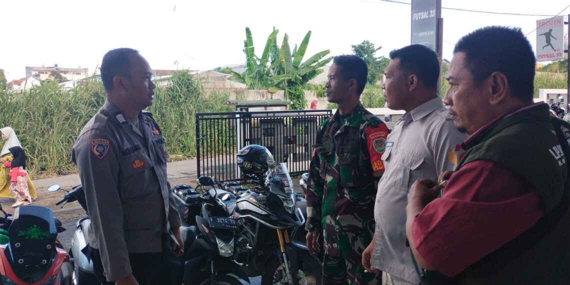 Sinergitas TNI-POLRI Bhabinkamtibmas bersama Babinsa Sambang warga binaan