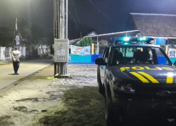 Polsek Cireunghas Laksanakan PAM dan Kawal Penertiban APK