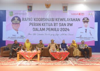 Hadiri Rakorwil, Penjabat Wali Kota Sukabumi Ajak Ketua RT dan RW Sukseskan Pemilu 2024