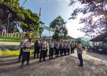 Polsek Kadudampit Gelar Apel Kesiapan Personil Pam TPS di Wilayah Kecamatan Kadudampit