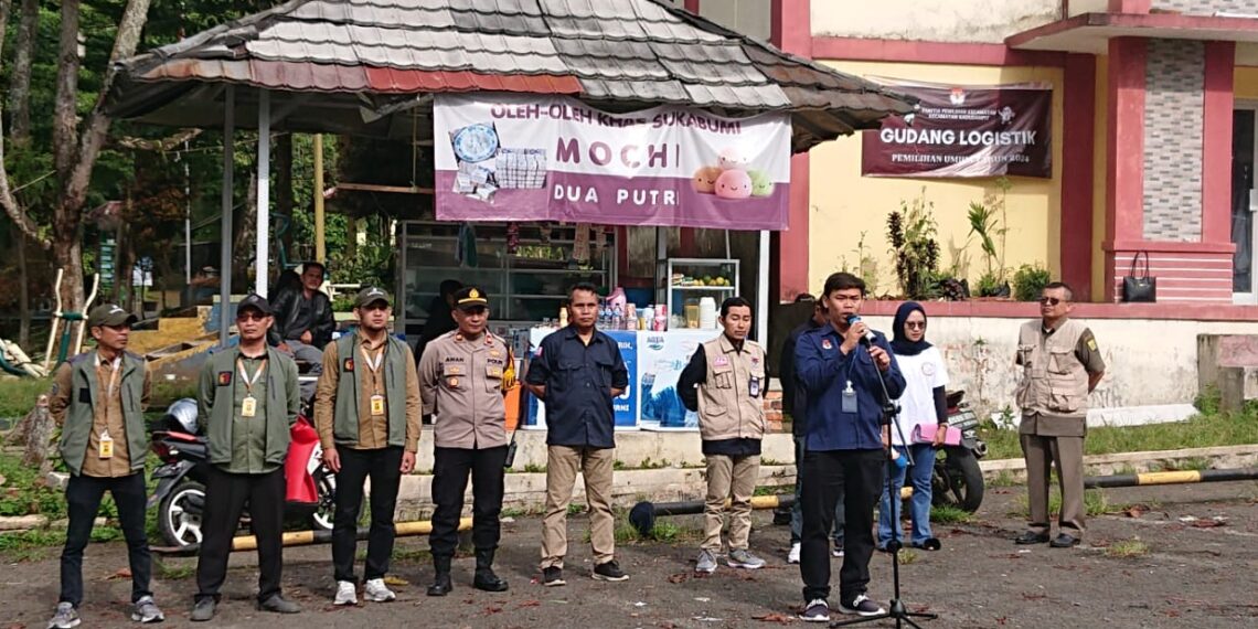 Polsek Kadudampit bersama forkopimcam Gelar Apel Kesiapan Personil Pam TPS di Wilayah Kecamatan Kadudampit