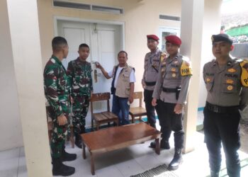 Polsek Kebon Pedes Lakukan Penjagaan Kotak Suara Hasil Pemilu di Sekretariat PPK Kebonpedes