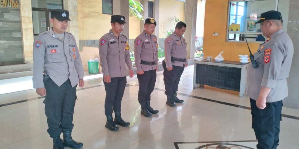 Polsek Cisaat lakukan Pengamanan Gudang PPK,Pastikan Keamanan Kotak Suara Pemilu 2024