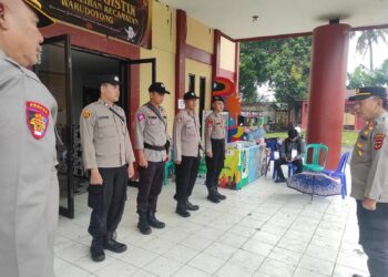 Polsek Warudoyong Laksanakan Apel pengamanan Di Gudang Logistik PPK Kecamatan Warudoyong