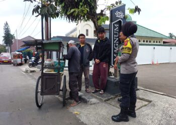 Wujud Nyata Kedekatan POLRI Dengan Warga, Bhabinkamtibmas Lakukan Sambang Kepada Warga Binaan