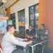 Bhabinkamtibmas Bersinergi dengan Babinsa Sambangi Warga Untuk Tingkatkan Harkamtibmas