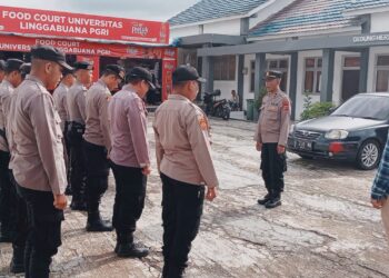 Apel Serah Terima Piket Pengamanan di Sekretariat GOR UNLIP Gudang Logistik Pemilu PPK Citamiang Kota Sukabumi
