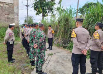 Polsek Sukalarang Laksanakan Apel Pagi Persiapan Pengamanan Rapat Pleno Terbuka Pemilu 2024