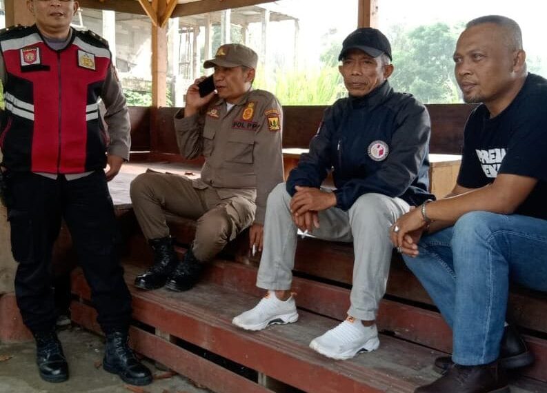 Kanit Patroli Polsek Kadudampit Dialogis Sampaikan Himbauan Kamtibmas