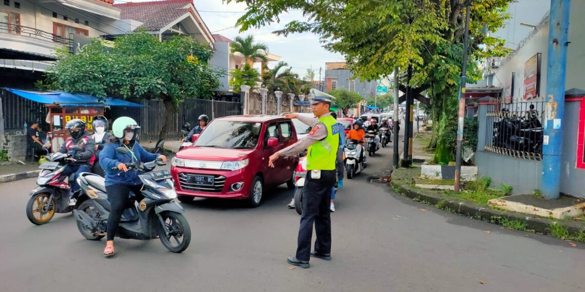 Gatur Lalu lintas pagi, Bentuk Pelayanan Kepada Masyarakat Guna Terciptanya Kamseltibcar Lantas
