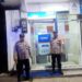 Polisi Polsek Sukalarang Patroli Malam Hari Kontrol ATM BRI Cegah Kejahatan Perbankan