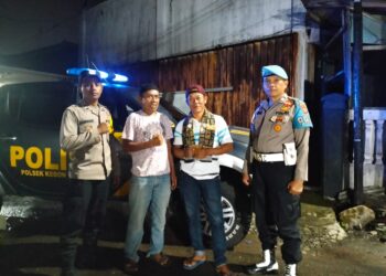 Polsek Kebonpedes Patroli Pemukiman di Kampung Cimuncang untuk Antisipasi Pencurian
