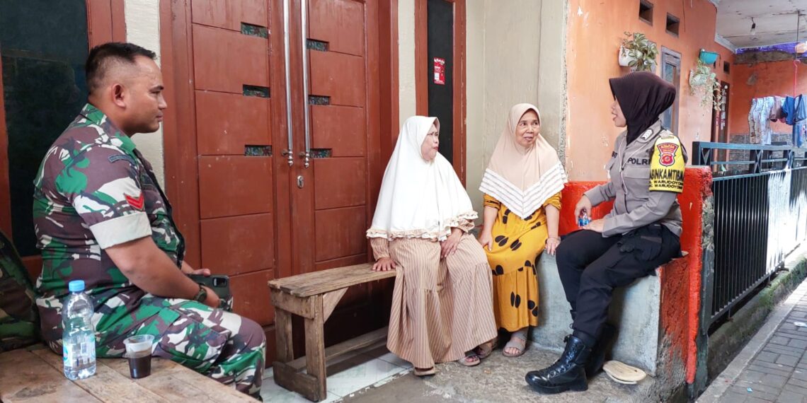 Wujud Nyata Kedekatan POLRI Dengan Warga, Bhabinkamtibmas Lakukan Sambang Kepada Warga Binaan