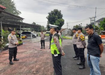 Polsek Warudoyong Gelar Apel Pagi Sebagai Bentuk Kedisiplinan