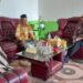 Wujudkan Kedekatan Dengan Tokoh Agama, Kapolsek Baros bersama Bhabinkamtibmas Jayamekar Polsek Baros Sambangi Tokoh Agama