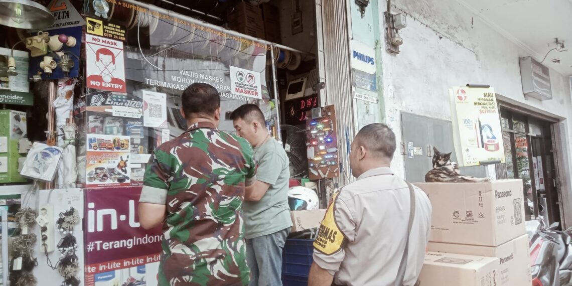 Datangi Warga Langsung, Babinkamtibmas Berikan Imbauan Gukamtibmas
