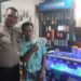 Unit Samapta Polsek Kebonpedes Patroli Pertokoan Di Kampung Ciseke Antisipasi Kejahatan Malam Hari
