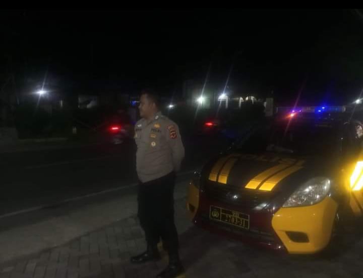 Patroli Malam, Unit Samapta Polsek Cisaat Tekan Kriminalitas dan Gangguan Kamtibmas