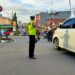 Guna Kelancaran Arus Lalu Lintas Unit Lantas Polsek Warudoyong Polres Sukabumi Kota Rutin Laksanakan Penjagaan Pengaturan (Gatur) Lalu Lintas Pagi Hari