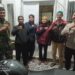 Sinergitas TNI POLRI Bhabinkamtibmas Desa Parungseah dan Bhabinsa Koramil Sukabumi Laksanakan Dialogis dan Silaturahmi Dengan Warga