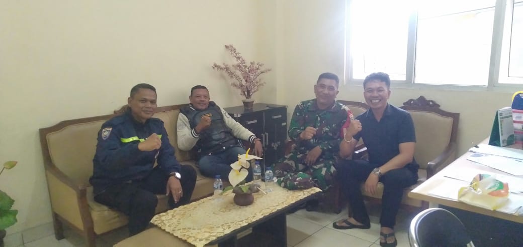 Lakukan Dialogis dan Sambang dengan Warga Desa Warnasari Bhabinkamtibmas Polsek Sukabumi